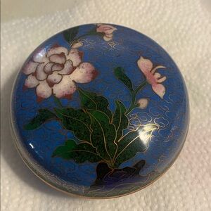 VINTAGE Chinese Cloisonné Lidded Round Trinket Dish Snuff Box Enameled Floral